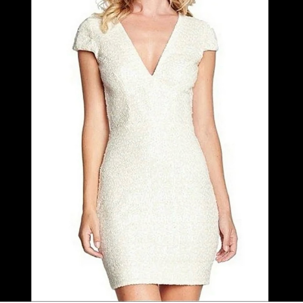 Dress the Population NWT size large white sequins Zoe cap sleeve